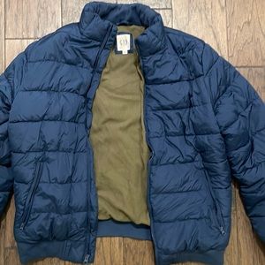 NWOT mens Gap puffer